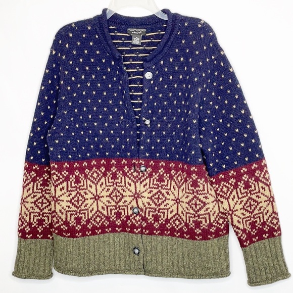 skyr Sweaters - Skyr Wool Sweater from Australia (M)
